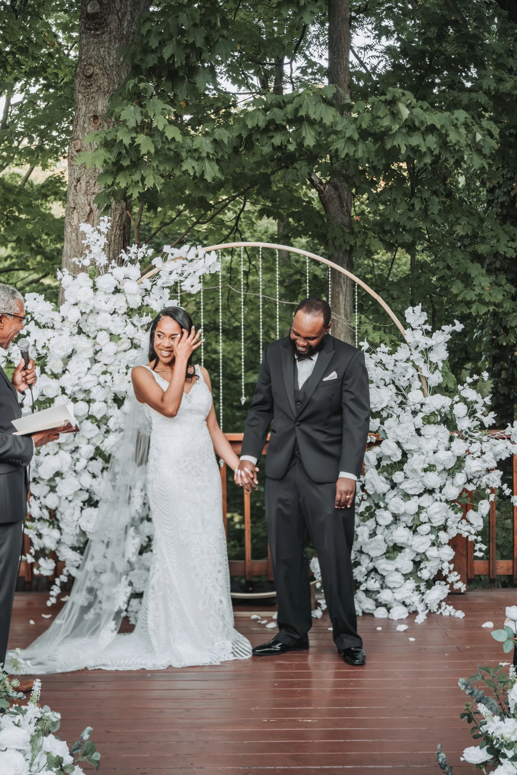 Natalie + Shavar, The Glenerin Inn and Spa, Mississauga photography by AD Photography