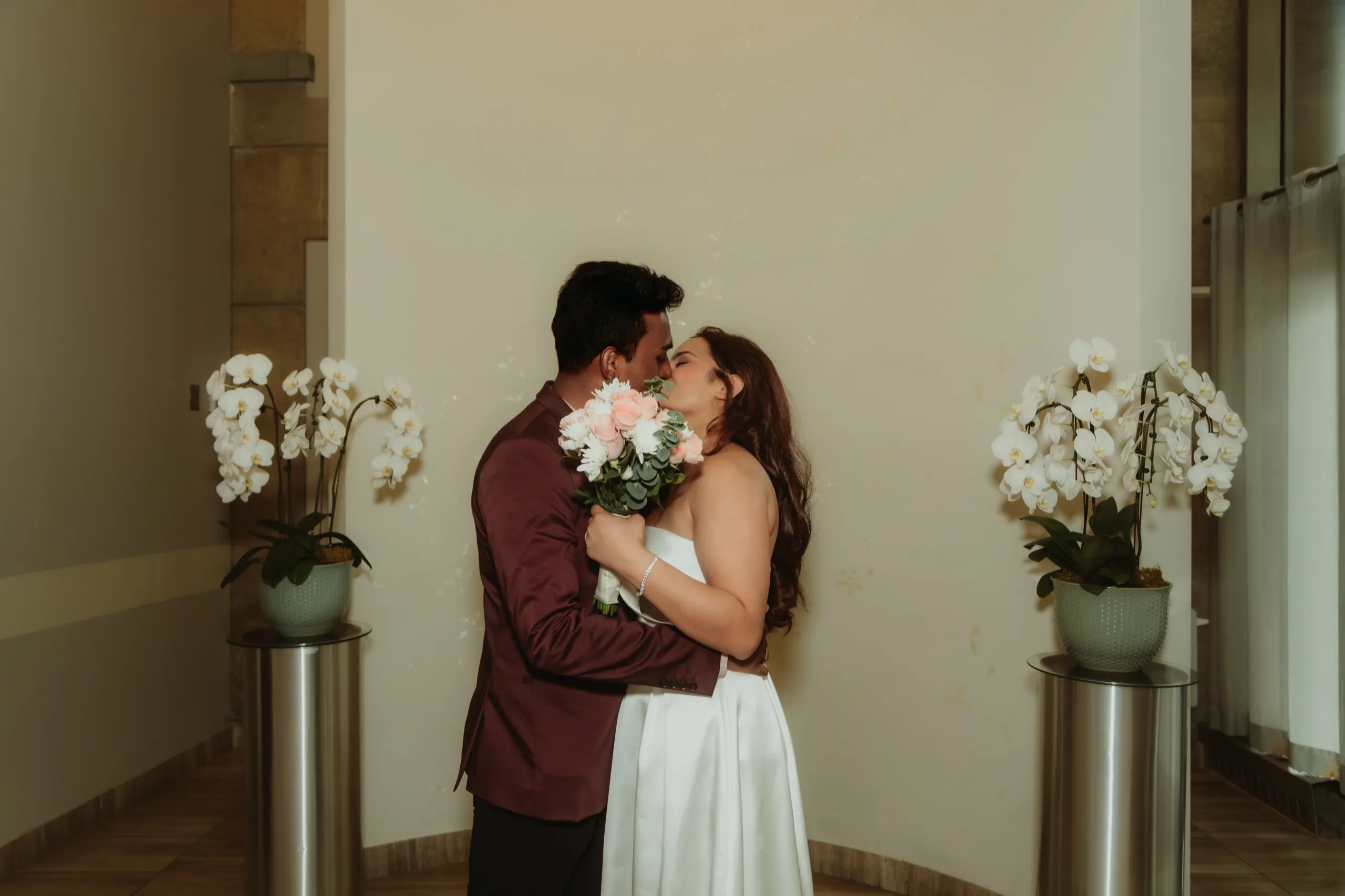 Anushka + Anthony, Toronto City Hall, Toronto photography by AD Photography