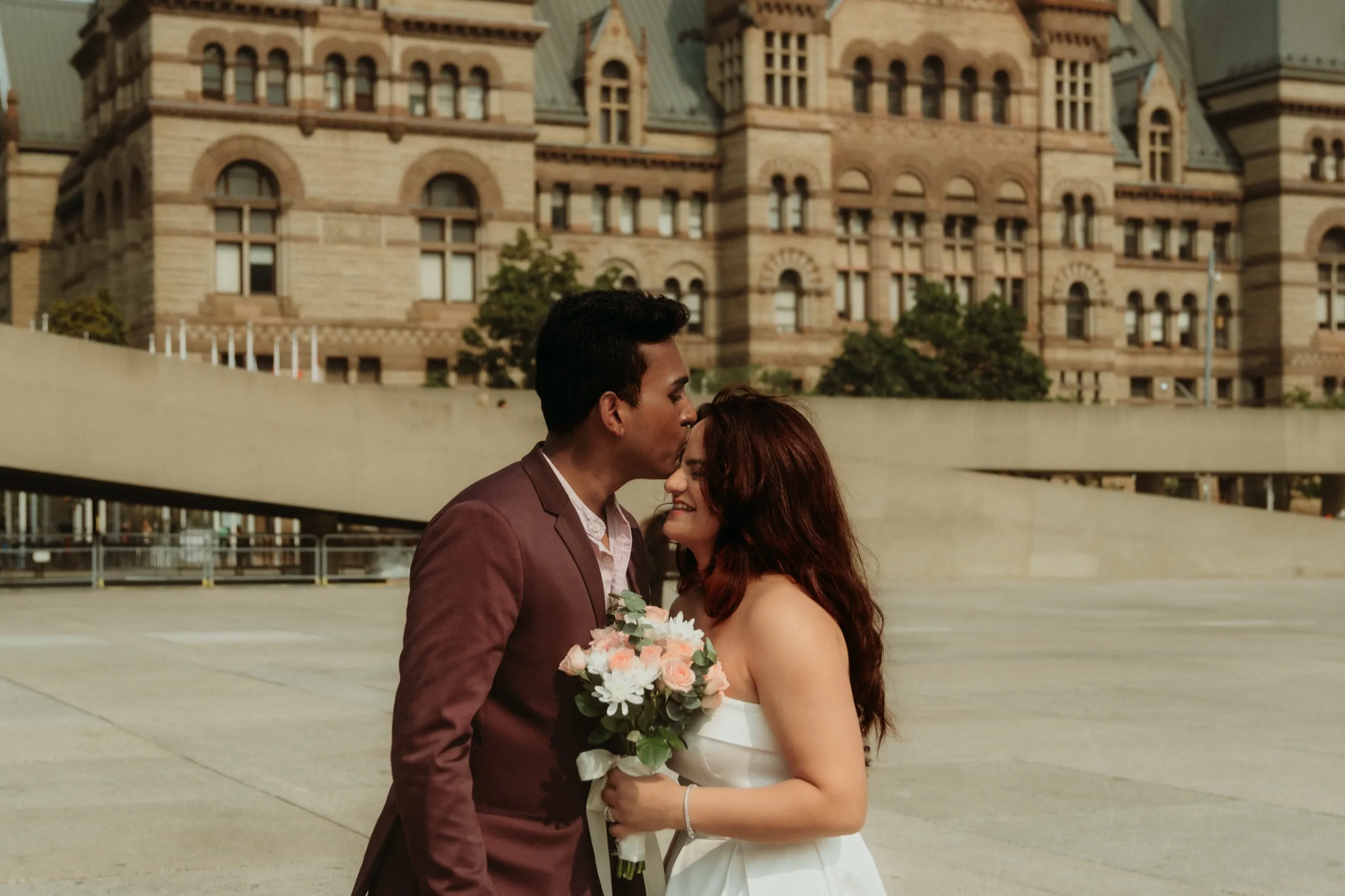 Anushka + Anthony, Toronto City Hall, Toronto photography by AD Photography