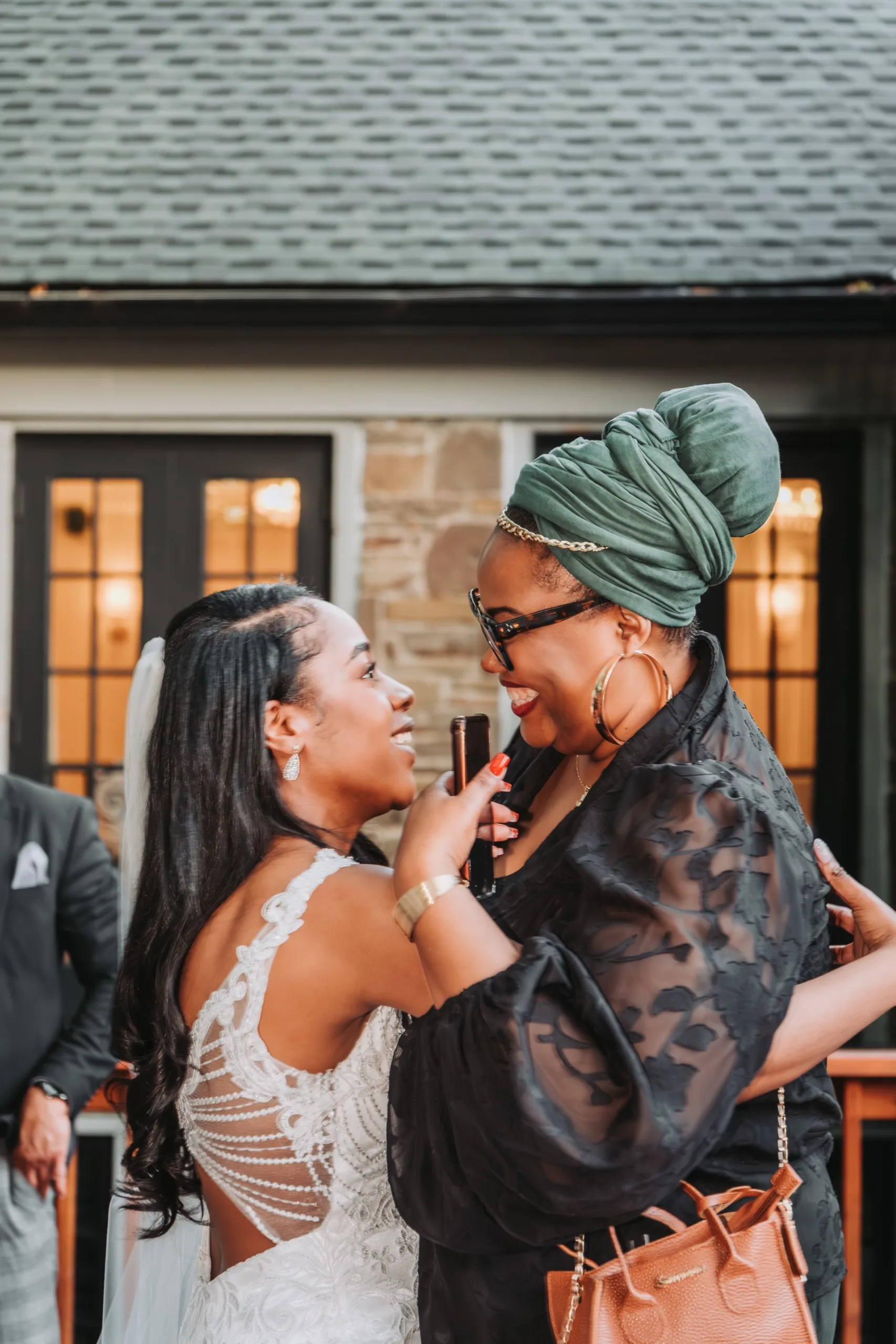 Natalie + Shavar, The Glenerin Inn and Spa, Mississauga photography by AD Photography