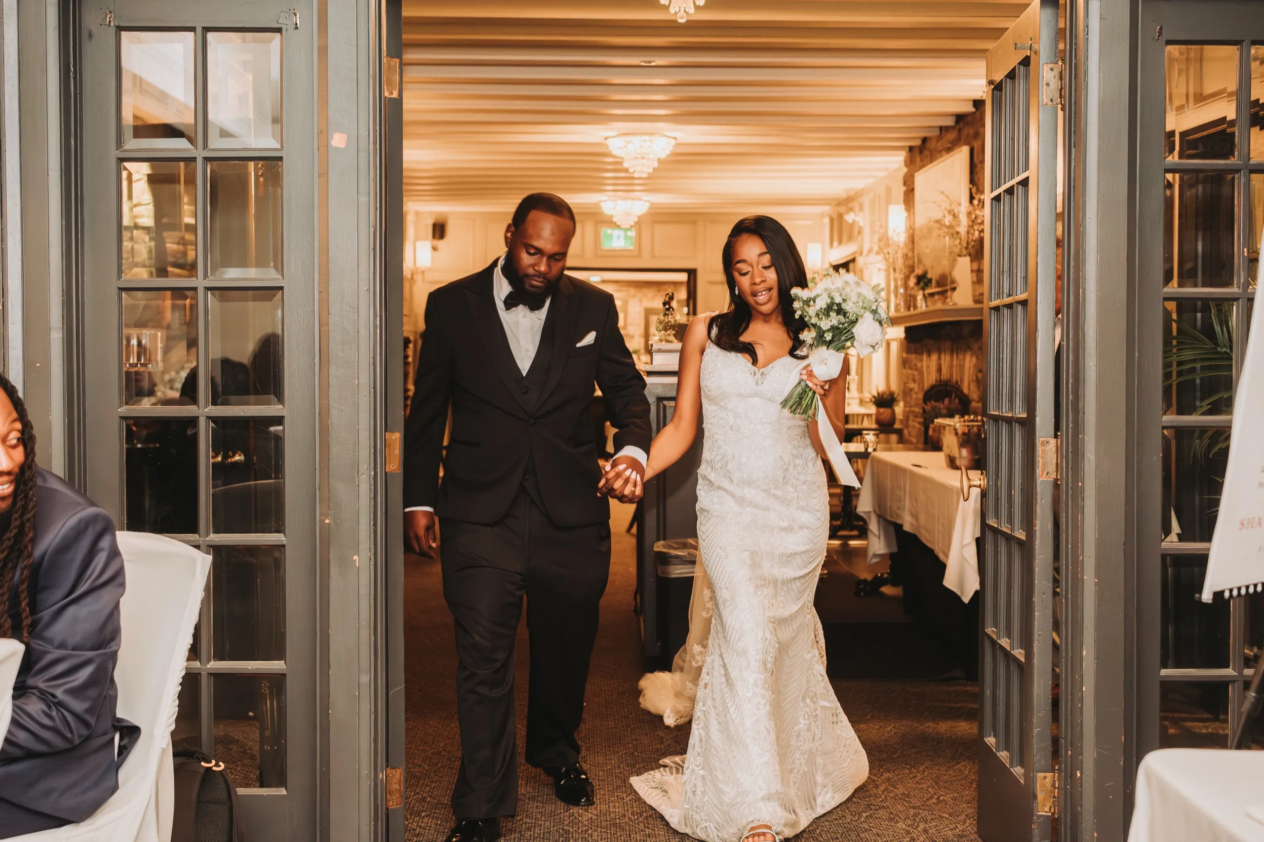 Natalie + Shavar, The Glenerin Inn and Spa, Mississauga photography by AD Photography