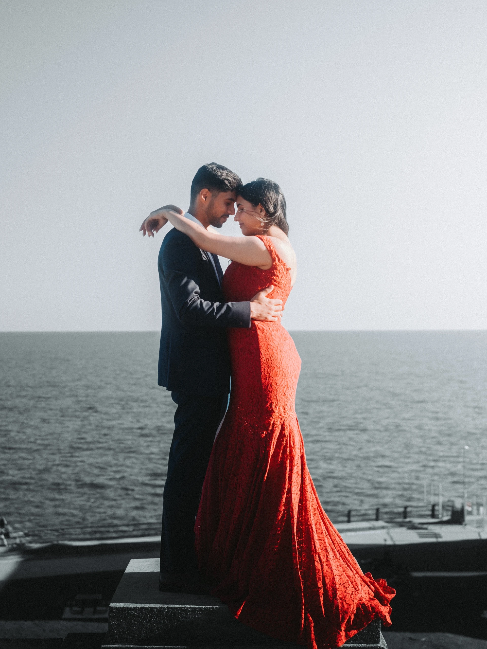 Toronto pre-wedding couple portrait by AD Photography